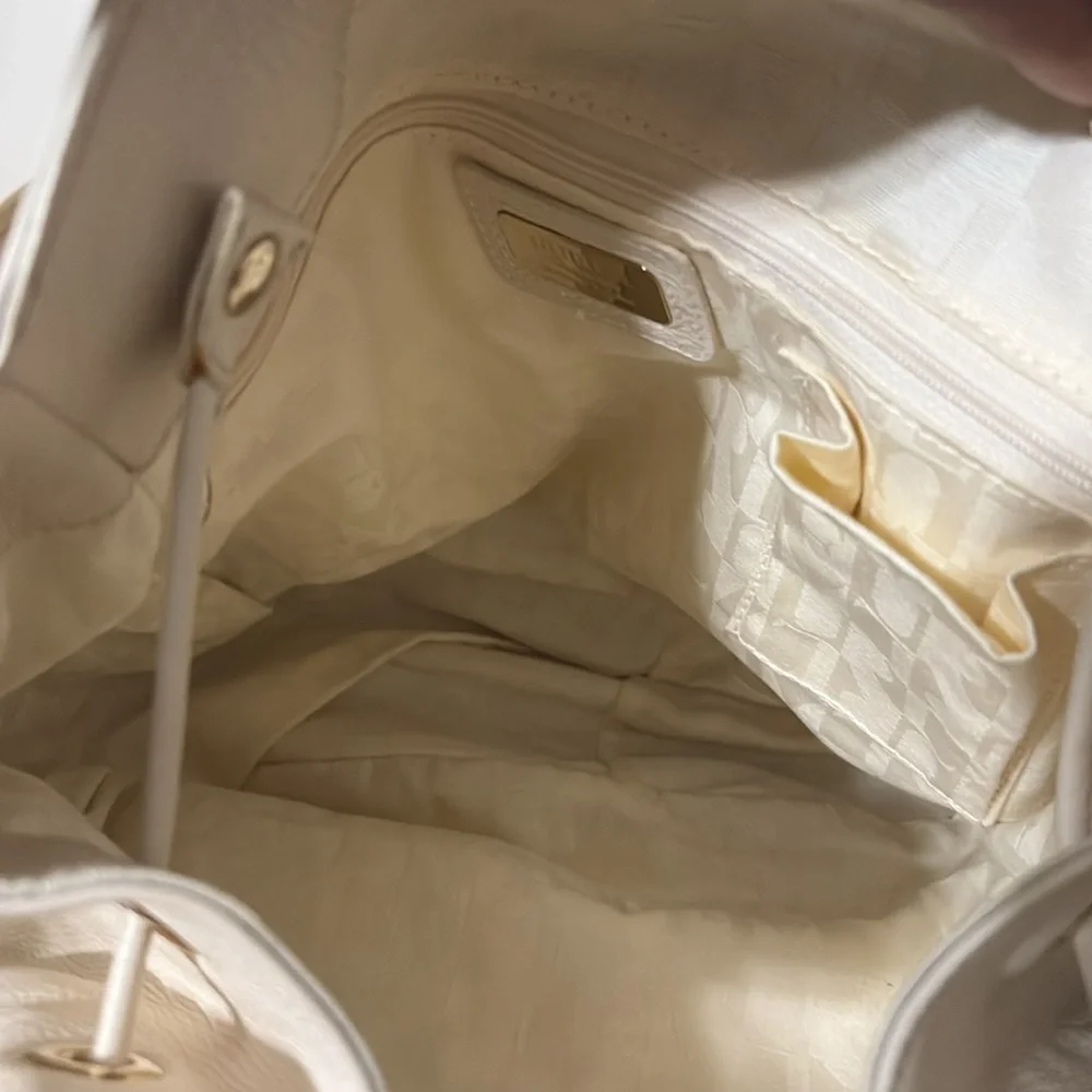 Furla Large Cream Hobo Bag NWT - Picture 7 of 15